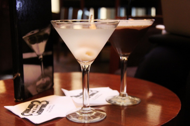 brasserie-CANTARON-min_martini_bar_lychee_chocolate_alcohol_liquor_happy_hour_happy-910161